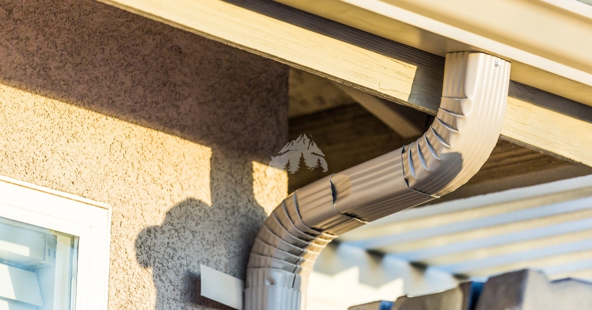 Hidden Gutters vs Traditional Gutters
